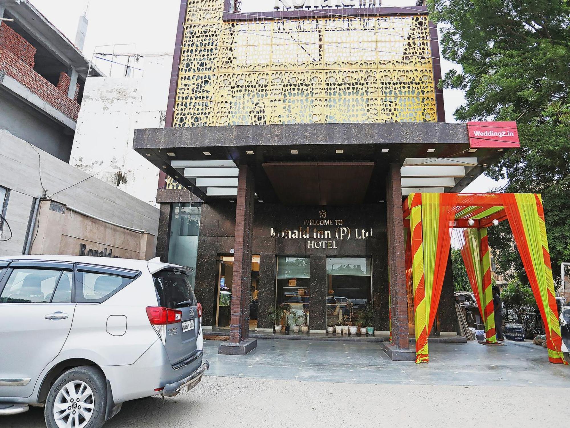 Super Oyo Capital O 8902 Hotel Ronald Inn Faridabad Exterior photo